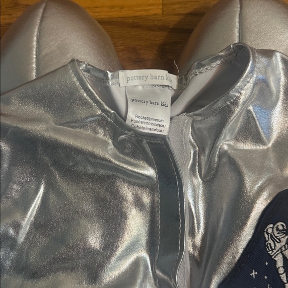 Pottery Barn Kids Silver Spacesuit Astronaut Costume & HELMET SET - Picture 11 of 15